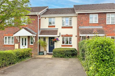 3 bedroom terraced house for sale, Salisbury Close, Amersham, Bucks, HP7