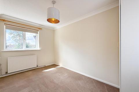 1 Hermes Drive, Burnham-on-crouch, CM0 8SW