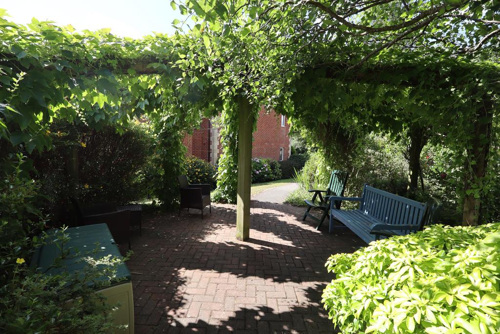 Communal gardens