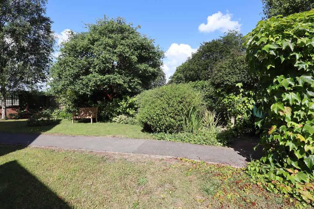 Communal gardens