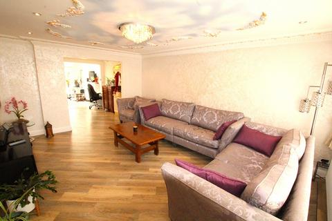 undefined, The Mead, Watford WD19