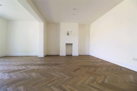 28 Hatfield Road, Rayleigh, SS6 9AR