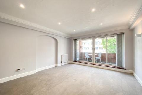 2 bedroom flat to rent, Regents Park Road, Finchley Central, N3
