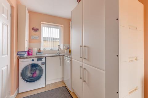 18 Compton Close, Redditch, B98 7NL