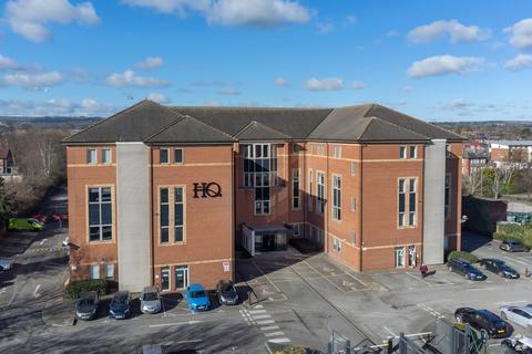Office to rent, Boythorpe Rd Chesterfield S40 2NF