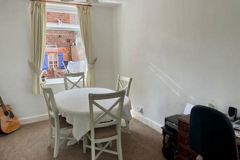 3 bedroom semi-detached house to rent, Stapleford Lane, Toton NG9