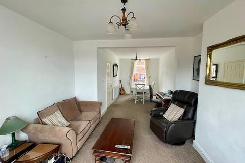 3 bedroom semi-detached house to rent, Stapleford Lane, Toton NG9