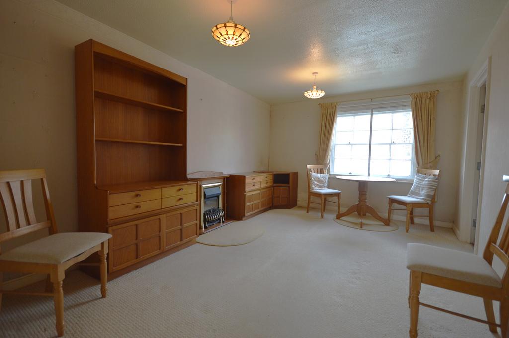 Living dining room