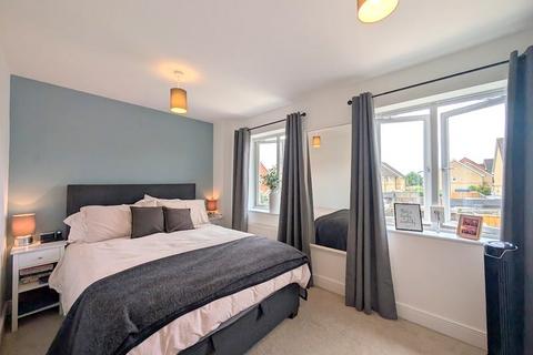 47 Holywell Way, Staines-upon-thames, TW19 7SG