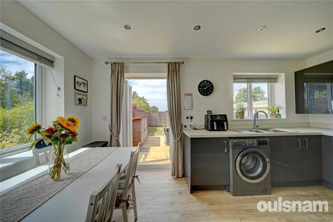 3 bedroom end of terrace house for sale, Delmly Croft, Droitwich Spa, Worcestershire, WR9
