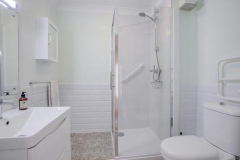 undefined, Archer Court, Chesham Road, Amersham, Buckinghamshire, HP6 5UL