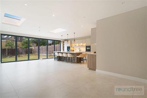 5 bedroom detached house for sale, Ashley Lane, Hendon NW4