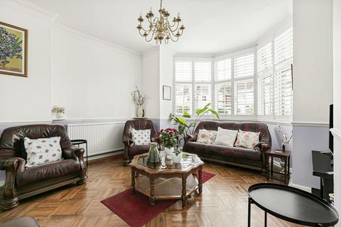 undefined, Norbury Avenue, London, SW16