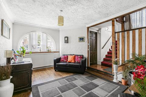 undefined, Norbury Avenue, London, SW16