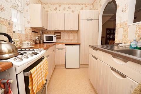 2 bedroom end of terrace house for sale, Edinburgh Road, St. Leonards-On-Sea