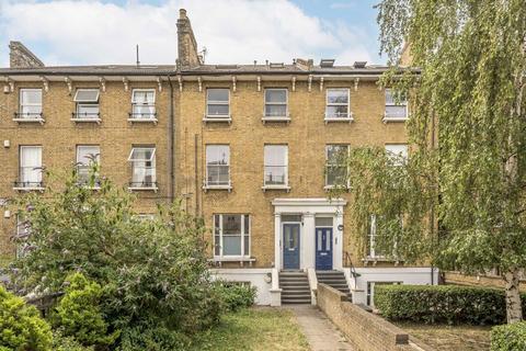Queens Road, London SE15