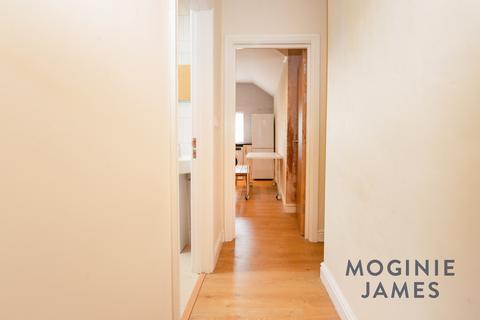 1 bedroom flat to rent, Mackintosh Place, Cardiff, CF24