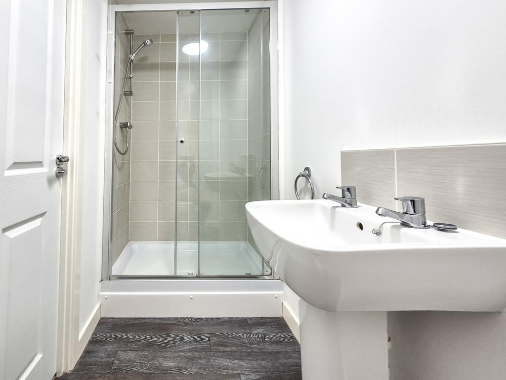 Picture No. 33