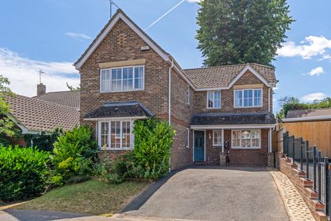 Old Bell Close, Essex CM24