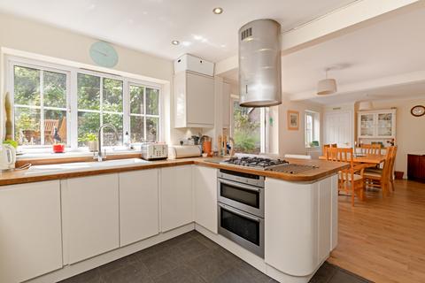 undefined, Old Bell Close, Essex CM24