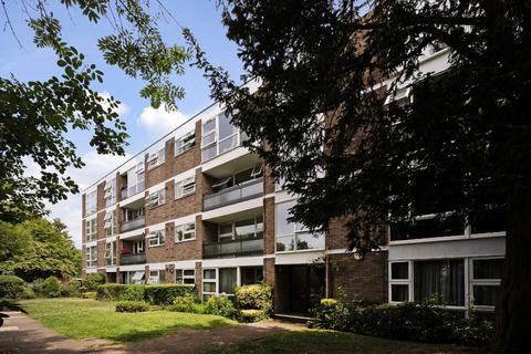 2 bedroom flat for sale, Woburn, London W13