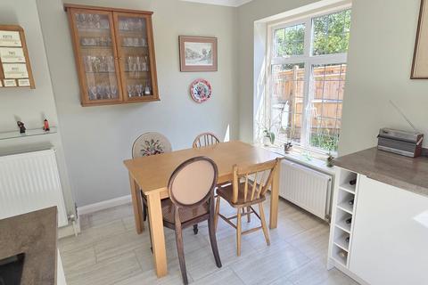 7 Boxes Lane, Horsted Keynes, Haywards Heath, RH17 7EJ