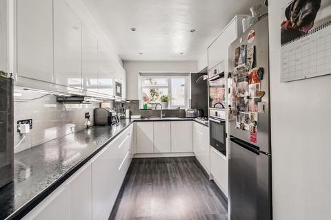 3 bedroom semi-detached house for sale, Oxhey Lane, Hatch End, Pinner HA5