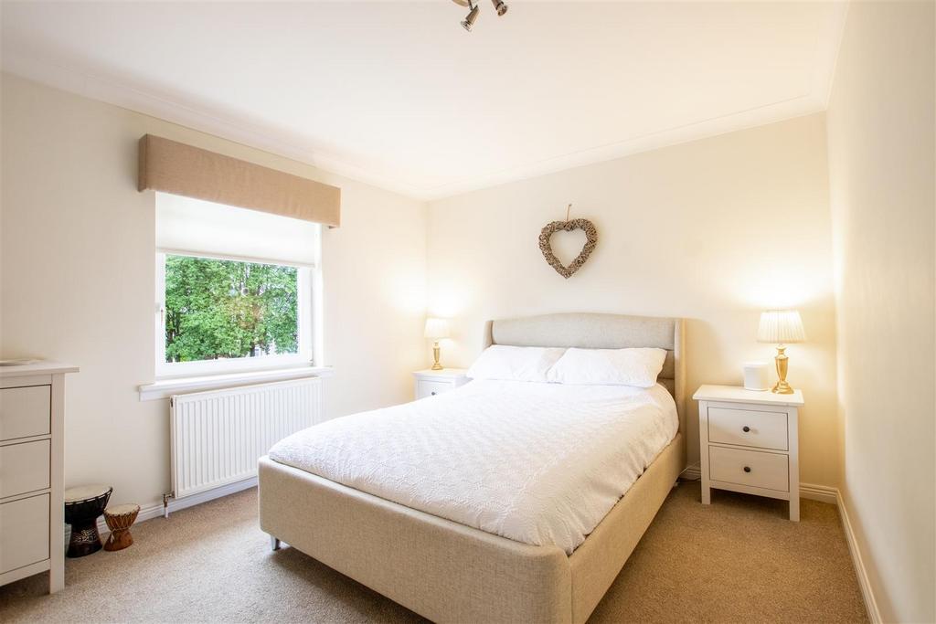Bedroom.one-1.jpg