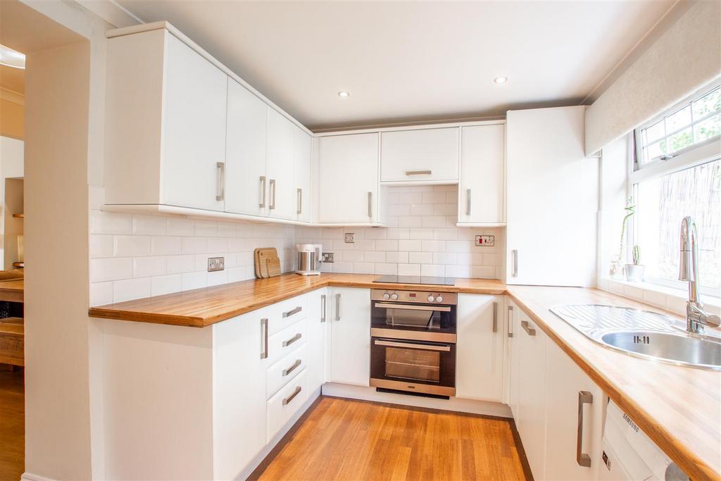 Kitchen-1.jpg