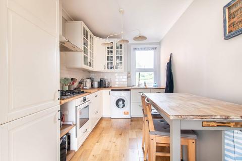 2 bedroom maisonette for sale, Chapter Road, Willesden Green, London, NW2