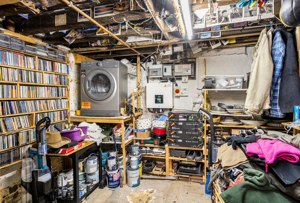 1315862-1-685e801...