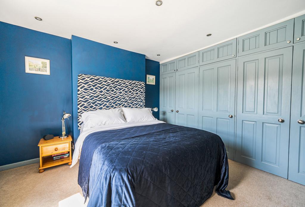 1315862-20-685e83...