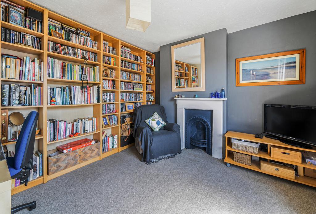 1315862-10-685e82...