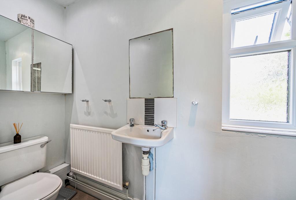 1315862-17-685e83...