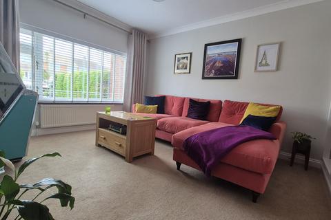 3 bedroom semi-detached house for sale, Lakin Drive, Bishops Itchington, CV47