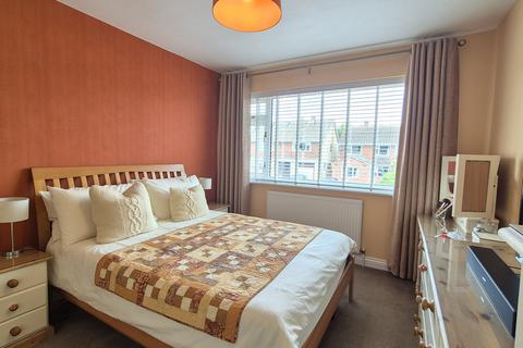 3 bedroom semi-detached house for sale, Lakin Drive, Bishops Itchington, CV47