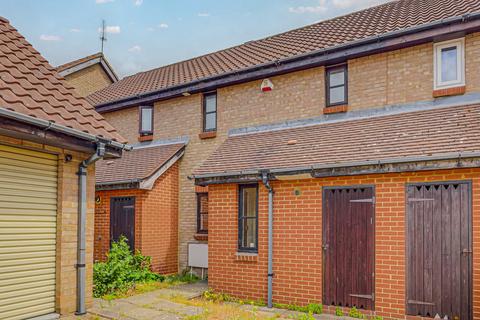 14 Bristol Close, Rayleigh, SS6 9RZ