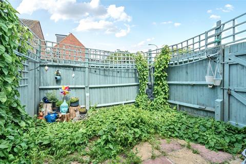 13 Lovell Place, London, SE16 6QQ