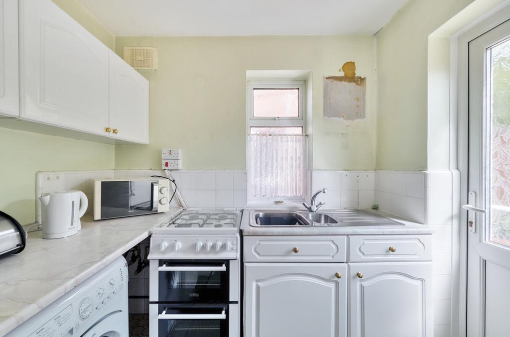 1319644-7-68642c8bc8bed