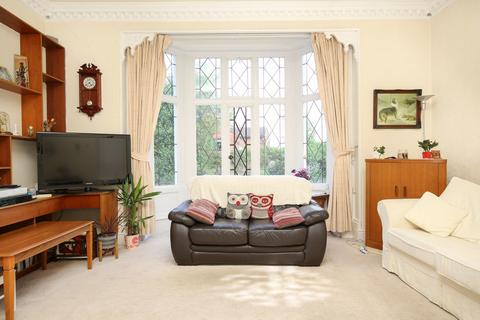 1 bedroom flat for sale, Church Walk, Atherstone