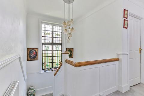 21 Braidley Road, Bournemouth, BH2 6JX