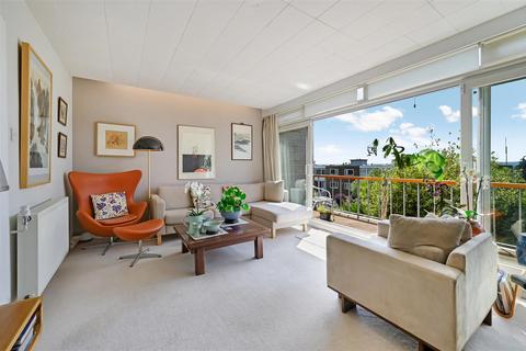 9 Cottenham Place, London, SW20 0NF