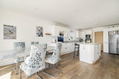 undefined, Broadway Road, Kingsteignton, TQ12 3EH
