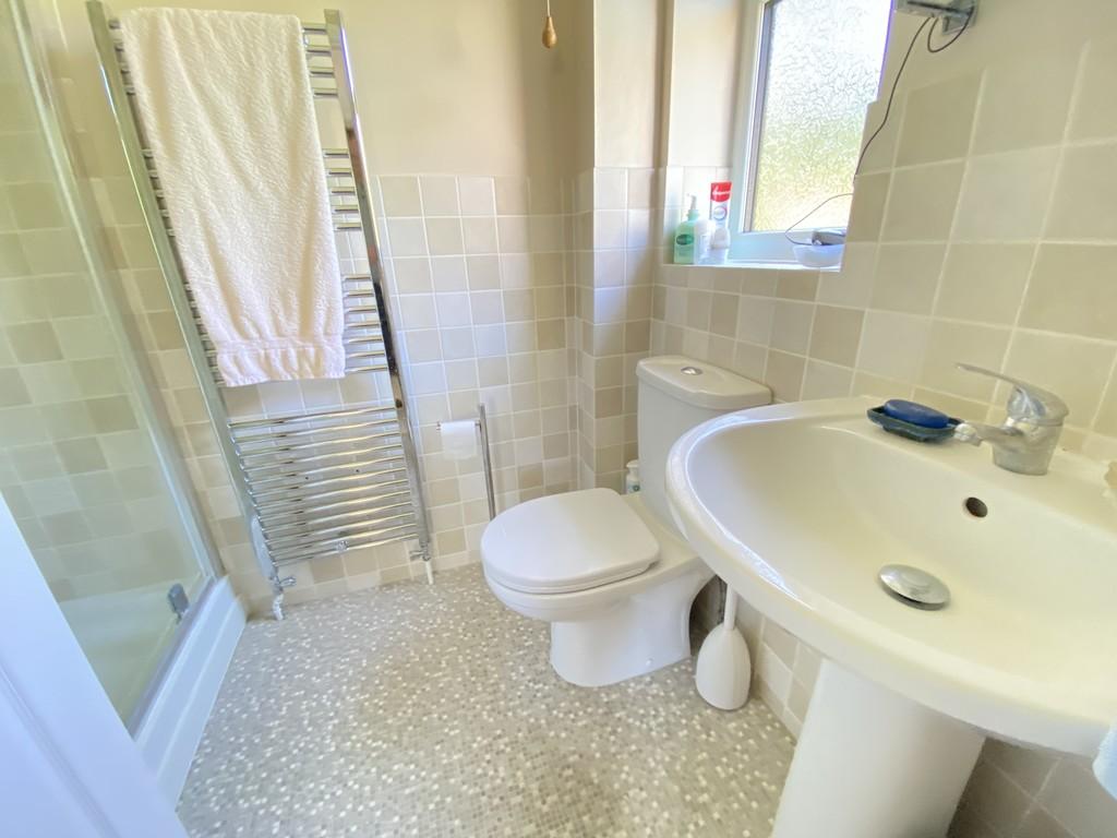 Ensuite shower room