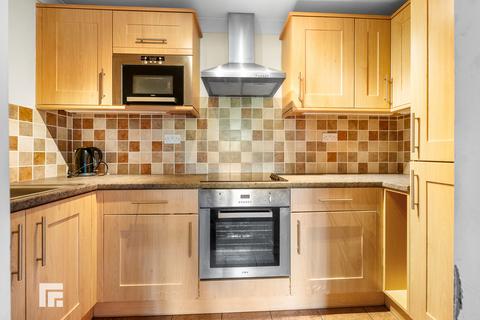 2 bedroom ground floor flat for sale, Restways Court, Danescourt