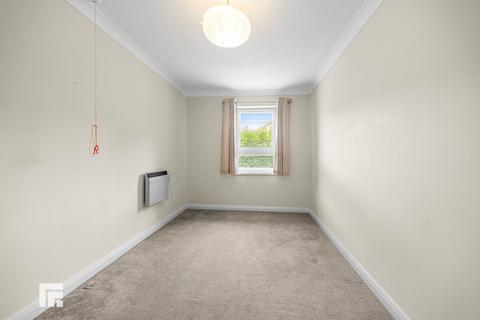 2 bedroom ground floor flat for sale, Restways Court, Danescourt