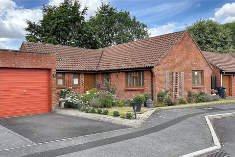 8 Cheyney Walk, Westbury, BA13 3UH