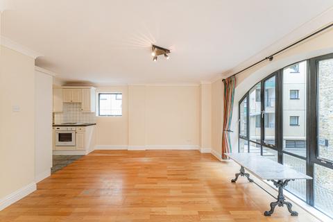 1 bedroom flat for sale, Taffrail House, Canary Wharf E14