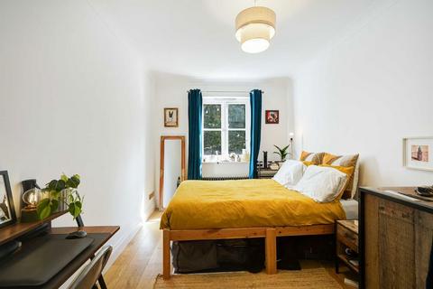 Flat 2, Blades Lodge, 12 Bristowe Close, London, SW2 2YB