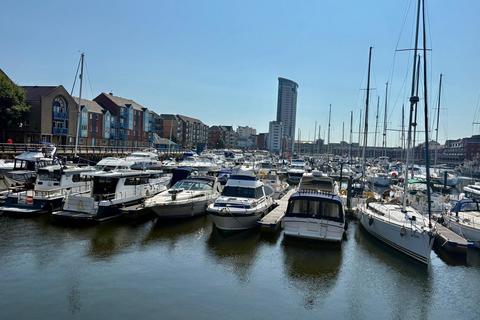 1 bedroom apartment to rent, Abernethy Quay, Maritime Quarter